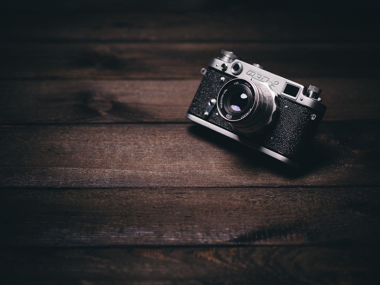 camera-820018_12809f5ARxaNNOHXg